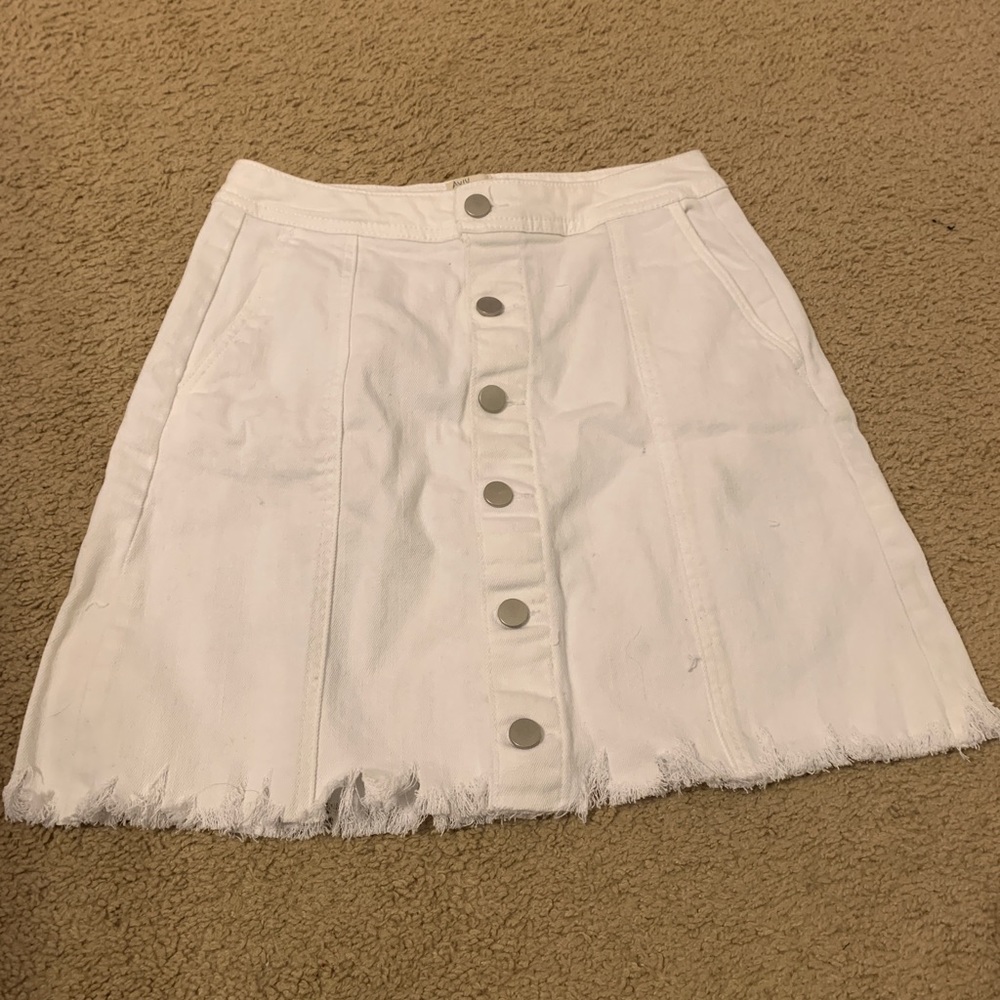 white jean skirt